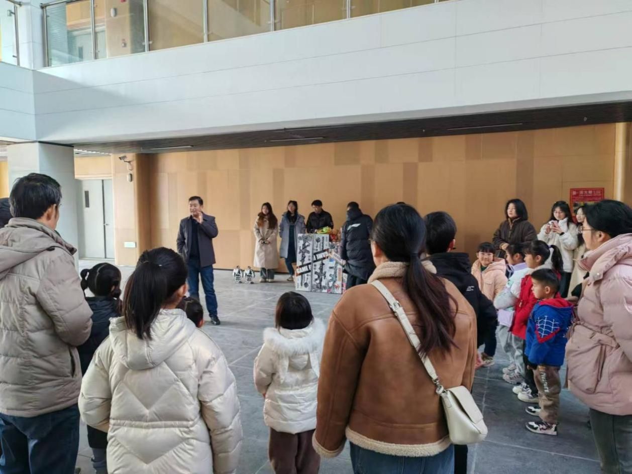 科技创新为引领，科普实践再提质-信息功能材料结构与器件安徽普通高校重点实验室助力“科技活动组织与实践”课程评价考核活动