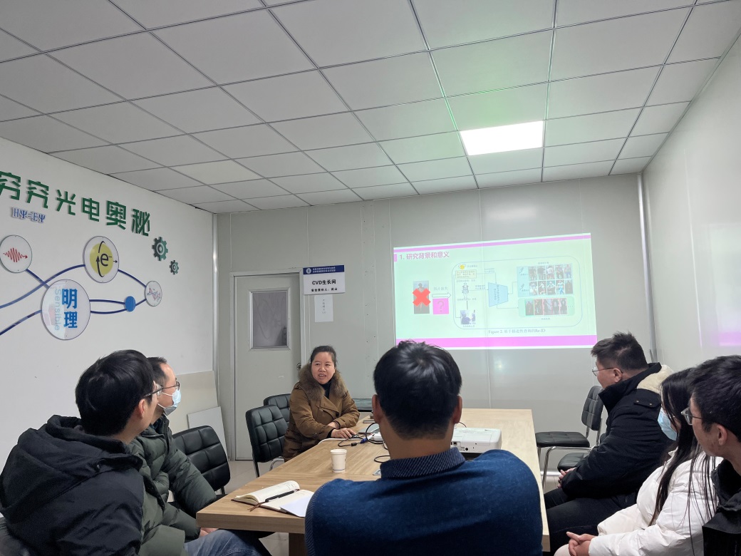 王宪菊博士、陈鑫博士作学术报告