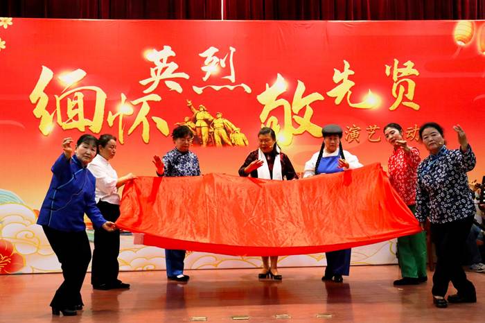 https://www.fynu.edu.cn/__local/D/79/44/121B31003C880037150A18157BC_1F1F201F_638C7.jpg