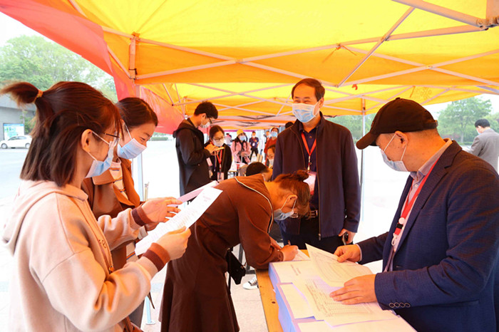 美术2.jpg 美术2.jpg