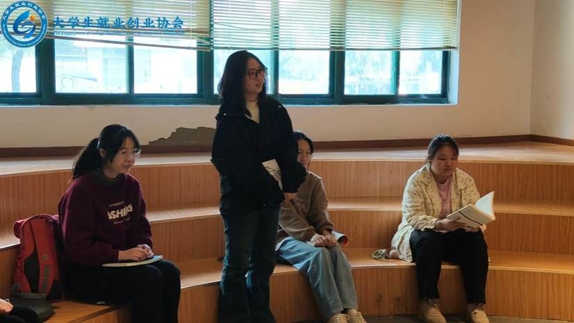 eb73d79f2d0cecb0514a9d5fa0c27dc1