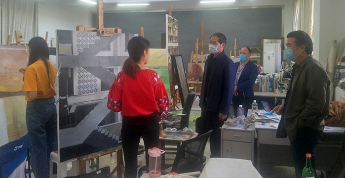 美术3.jpg 美术3.jpg