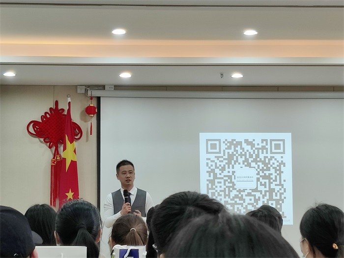 mmexport1605692600924